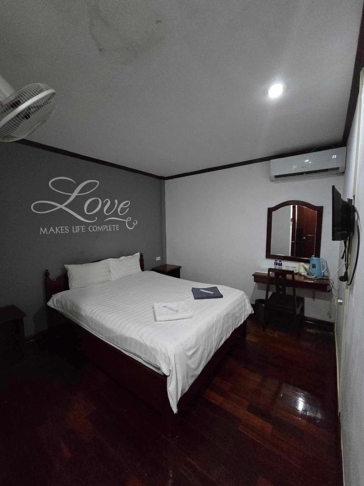 Davika Hotel 万象 外观 照片