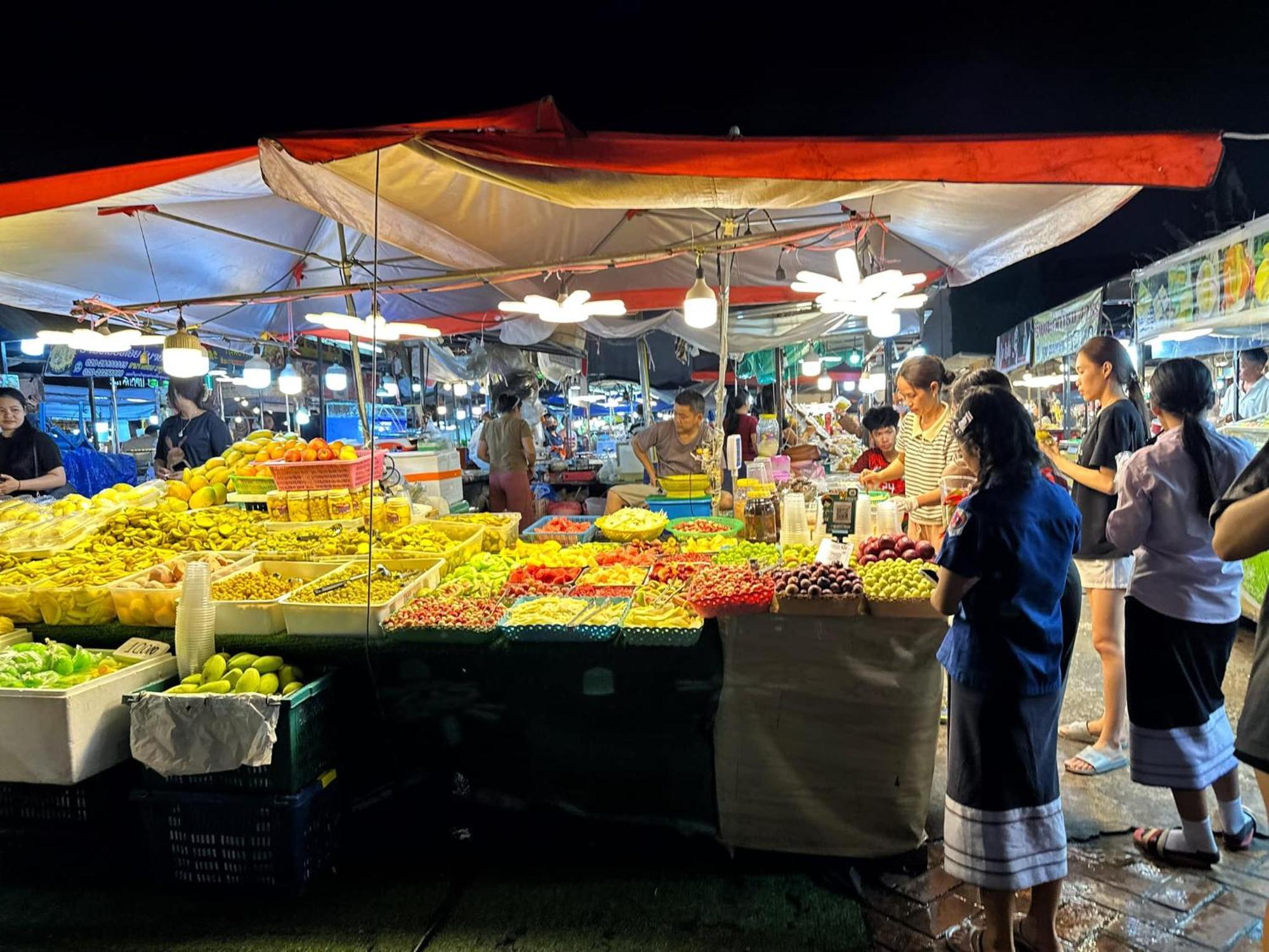 Davika Hotel 万象 外观 照片